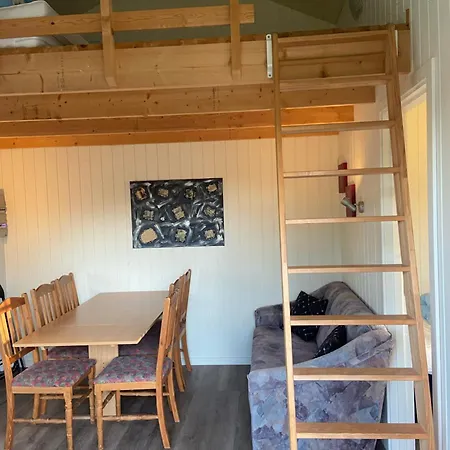 Holme A & Hovborg
